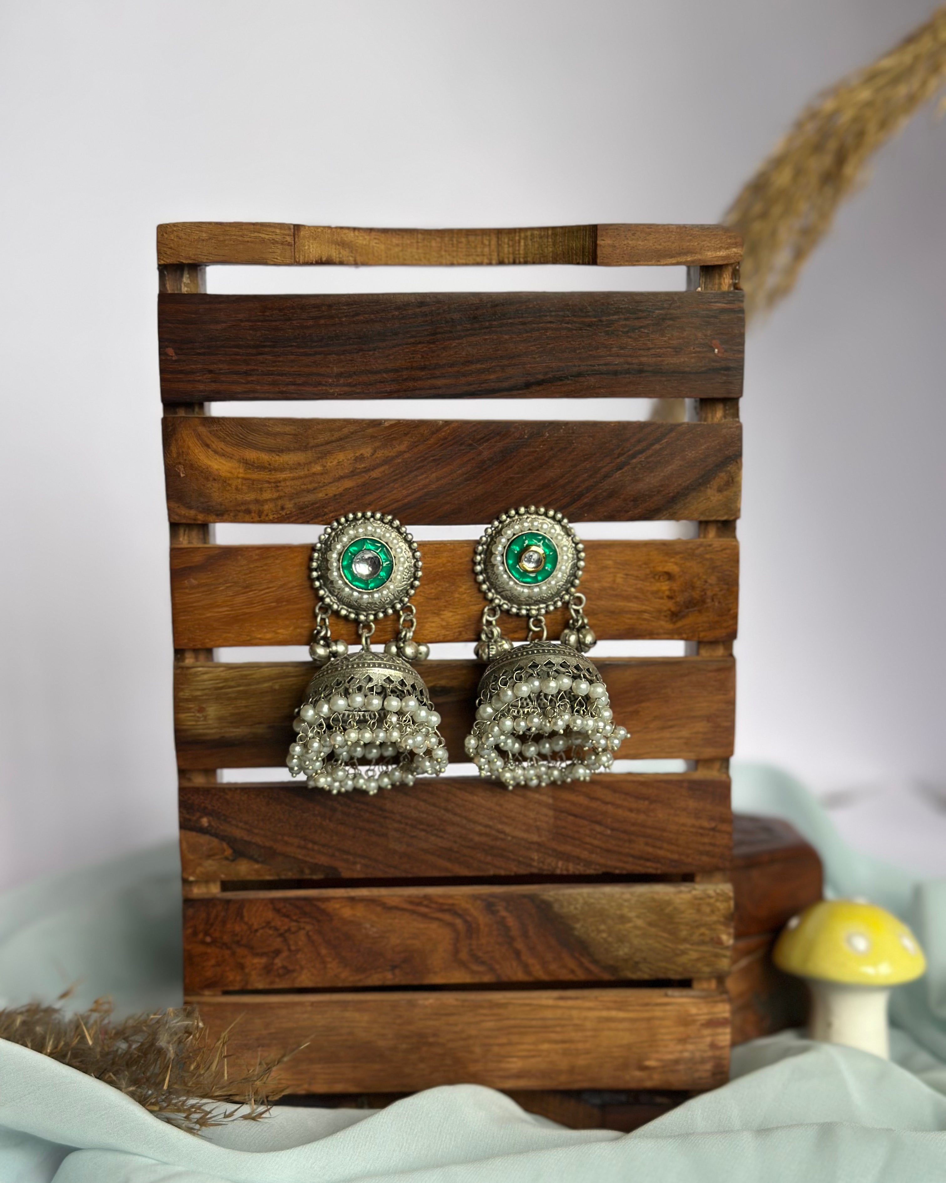 NOOR jhumka