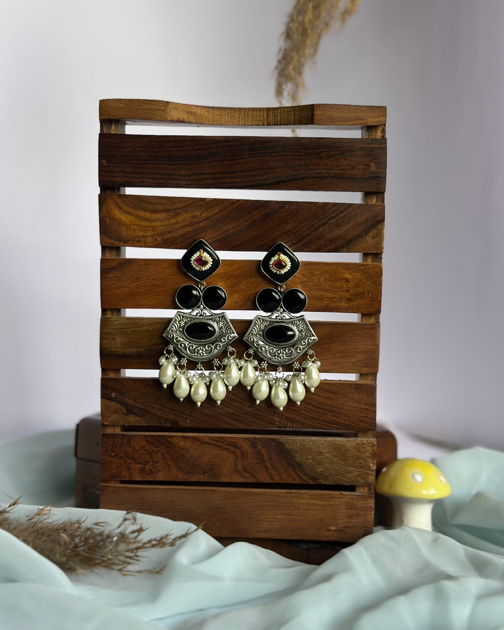 RAMZAT pachi kundan earrings
